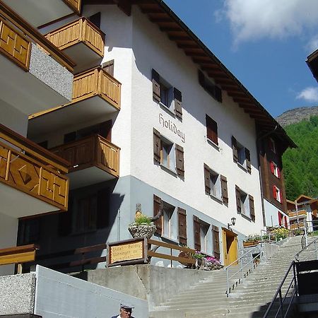 Apartmenthaus Holiday Saas-Fee Exterior photo