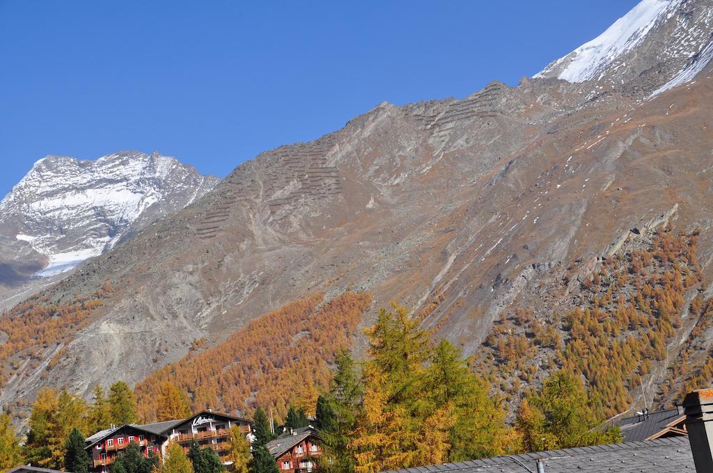 Apartmenthaus Holiday Saas-Fee Exterior photo